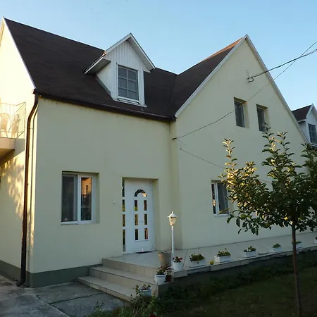 Bridgehaus Balatonfured