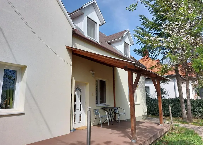 Bridgehaus Apartament *